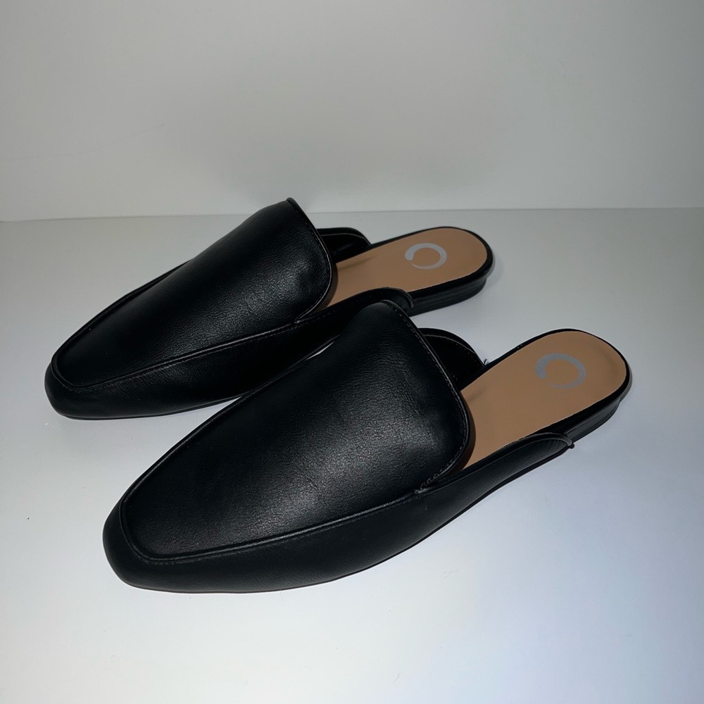 black mules